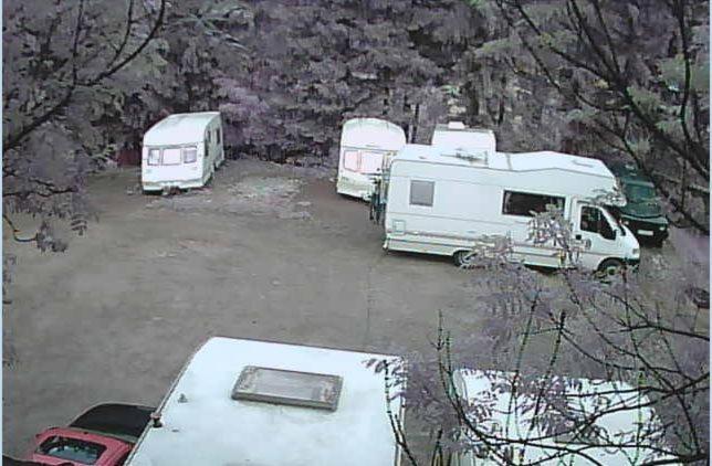 Camping Aviator, Numai Teren, Campare Pentru Rulote Autorulote Personale, Campingul Nu Are Rulote !!! Буштені Екстер'єр фото